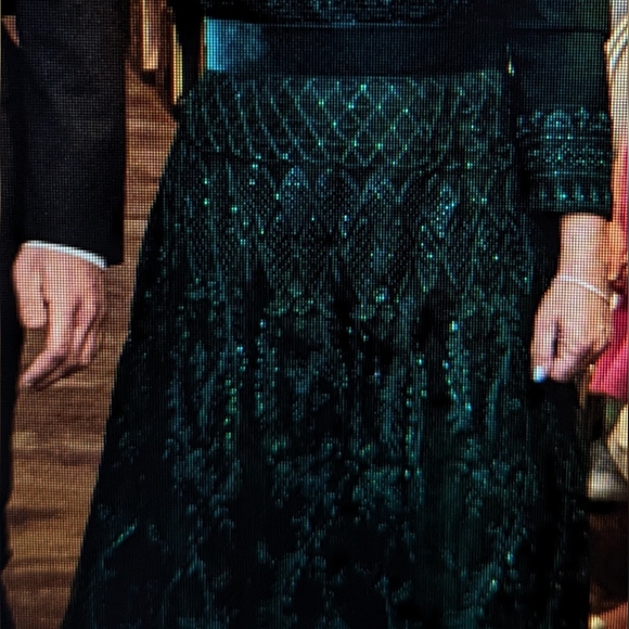 Mother of the bride giwn - Picture 2 of 3